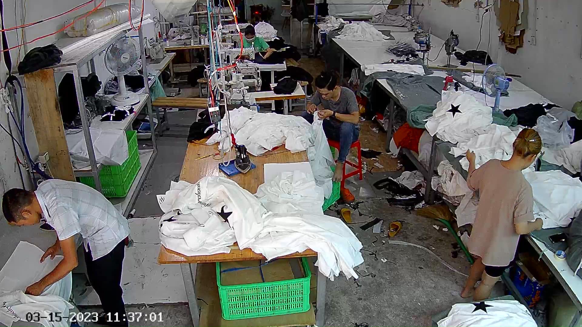 Gia Công May Mặc Cho Shop Thời Trang