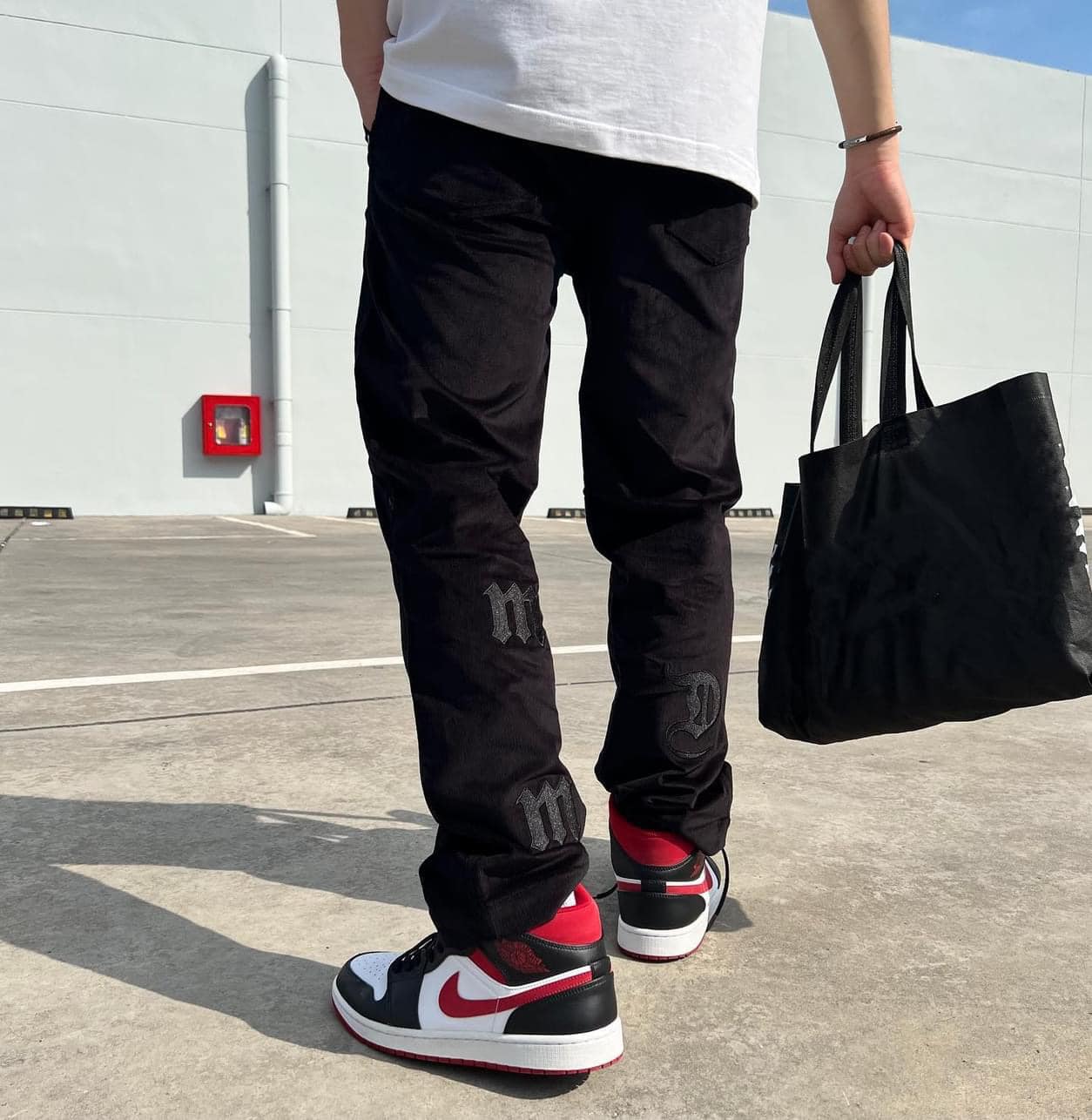 Sản Xuất Quần Jean Theo Yêu Cầu Local Brand